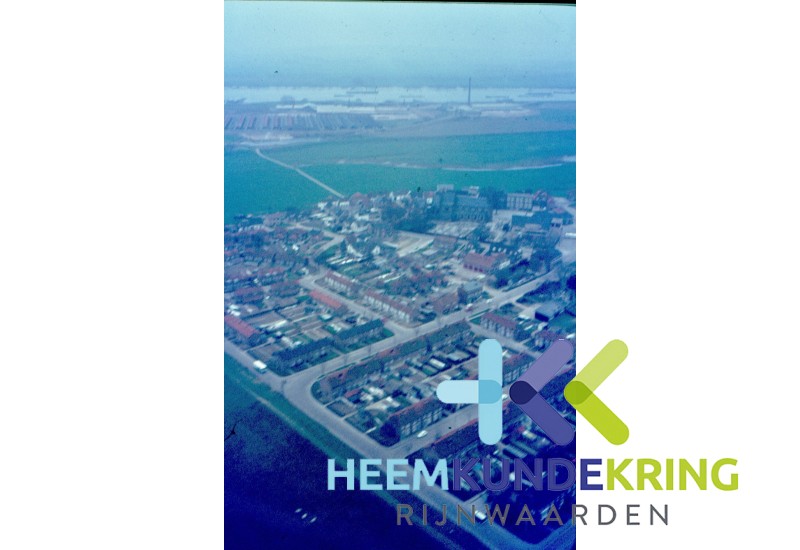 Luchtfoto zicht op Oud Lobith Coll. G.B. Janssen (454)